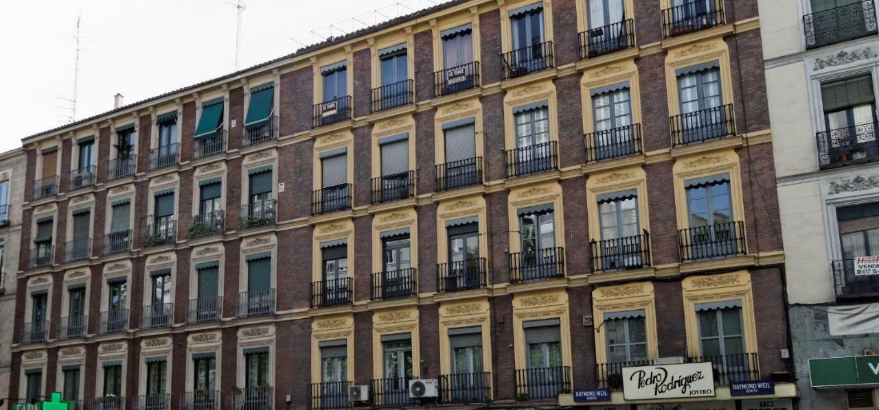 Modern With Ideal Location Next To Atocha Station Madrid Exterior photo