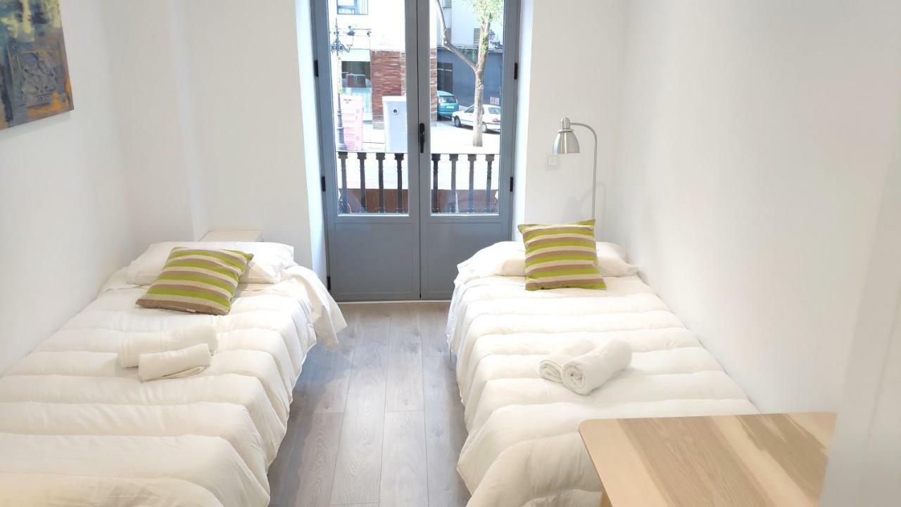 Modern With Ideal Location Next To Atocha Station Madrid Exterior photo