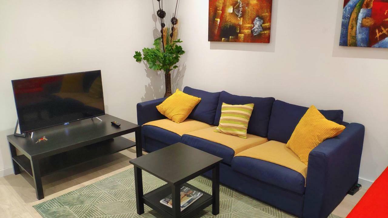 Modern With Ideal Location Next To Atocha Station Madrid Exterior photo